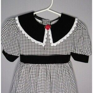 Girls Houndstooth Dress Size 5 Black Velvet Collar Vintage Jo Lene USA 90s Retro
